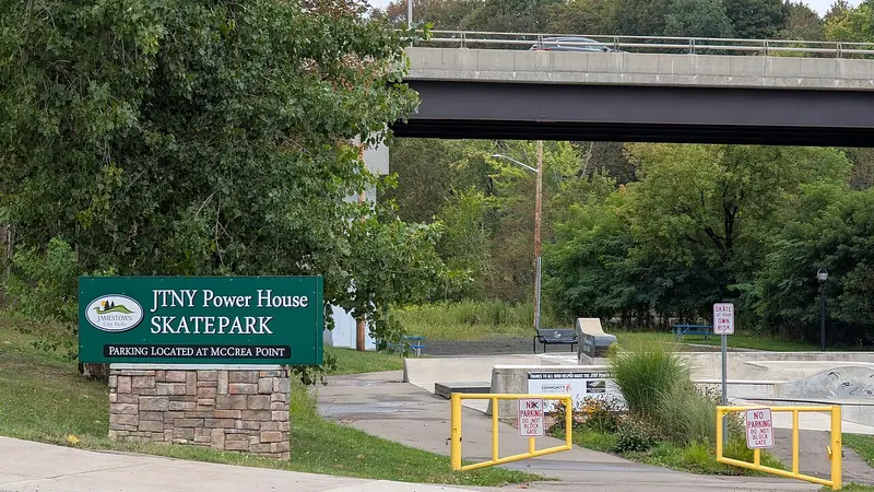 JTNY Power House Skatepark